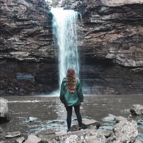 Meet your Posher, Peyton - Picture 1 of 1